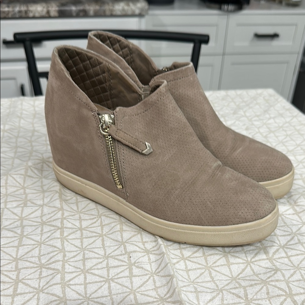 Dr. Scholl's Tan Wedge Slip-On Shoes with Side Zipper